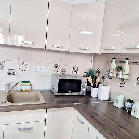 Flh - Garden Grill Escape Apartment Сибиу Екстериор снимка